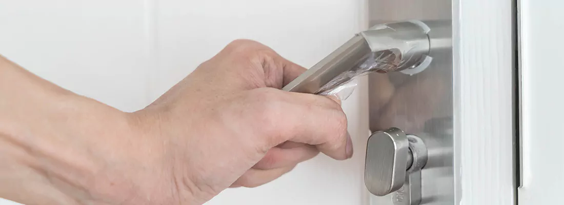 Expert Garage Door Opener Repair and Installation in Pembroke Pines, FL