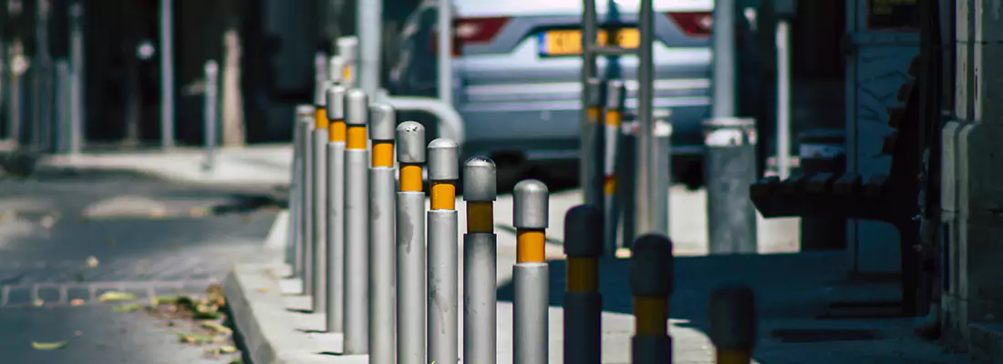 Safe and Convenient Retractable Barrier Column Systems for Properties in Pembroke Pines, FL